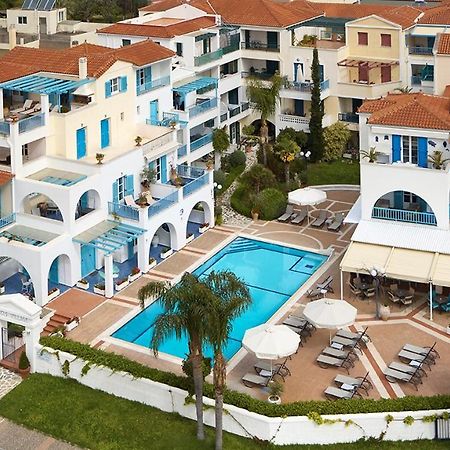 Nikis Village Poros Town ภายนอก รูปภาพ