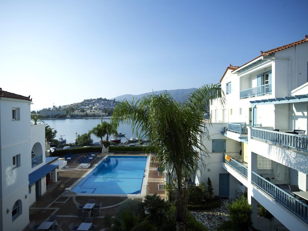 Nikis Village Poros Town ภายนอก รูปภาพ