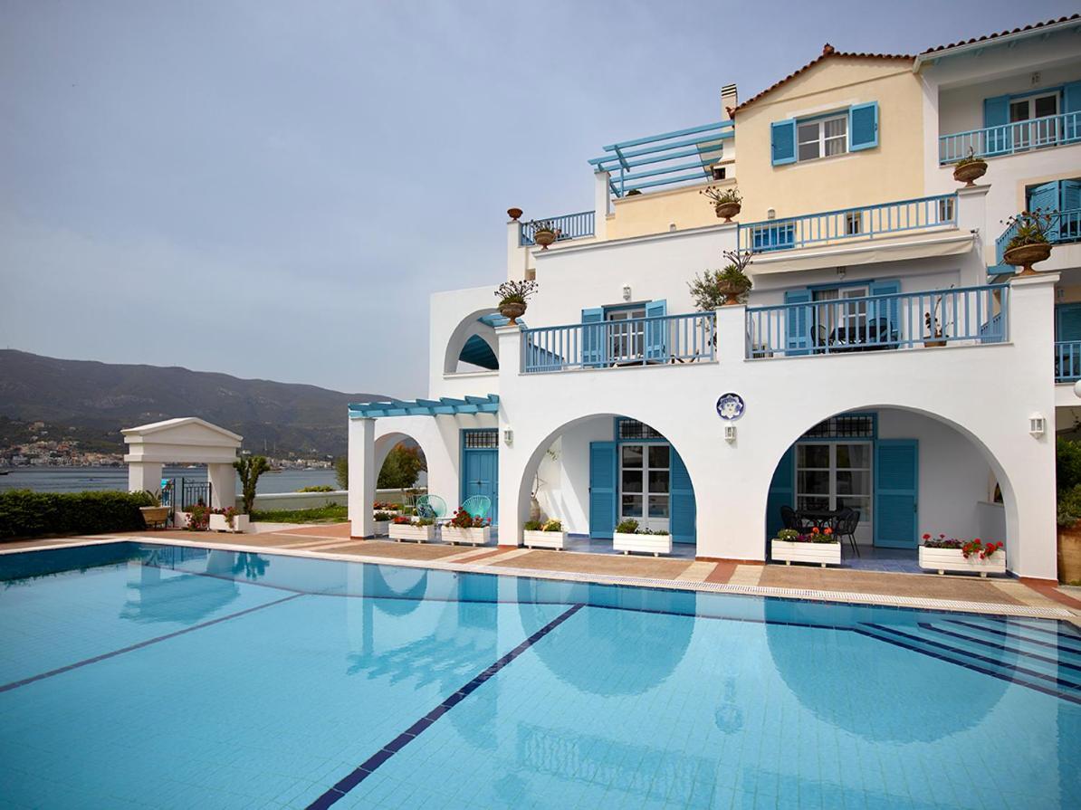 Nikis Village Poros Town ภายนอก รูปภาพ