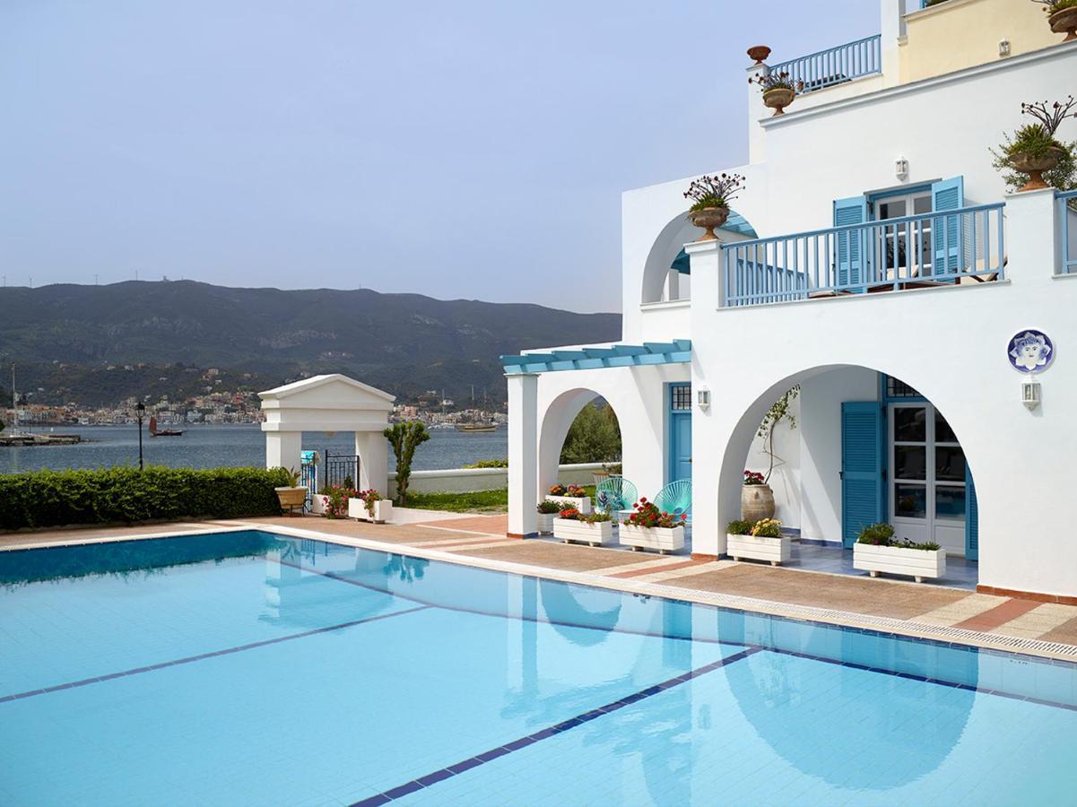 Nikis Village Poros Town ภายนอก รูปภาพ